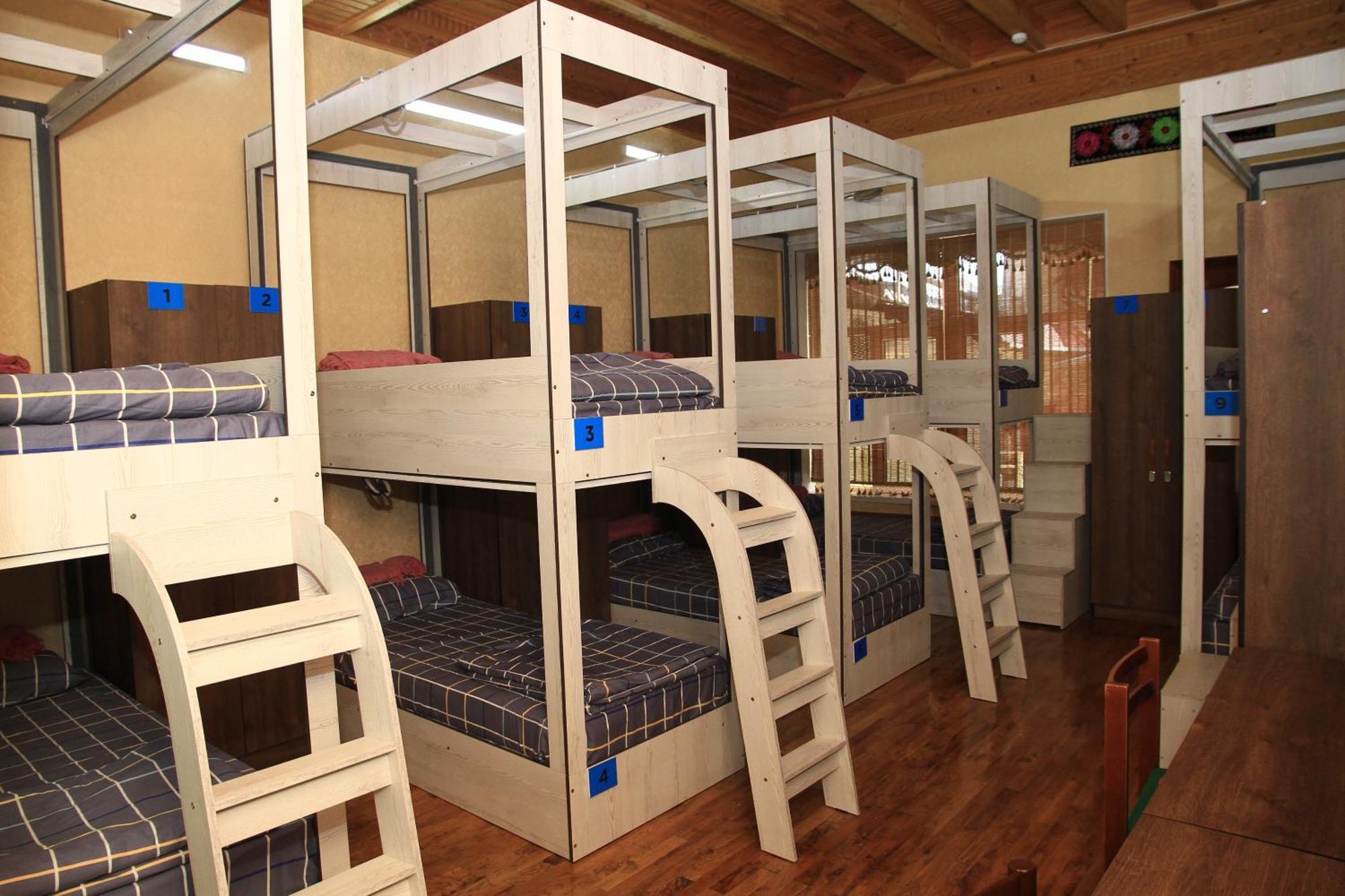 Yellow Hostel Duszanbe Zewnętrze zdjęcie