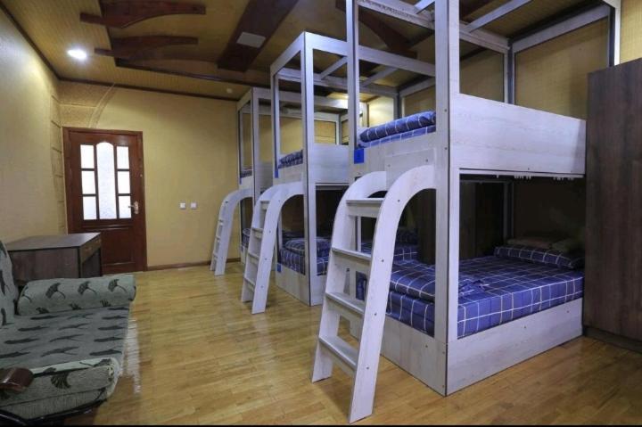 Yellow Hostel Duszanbe Zewnętrze zdjęcie