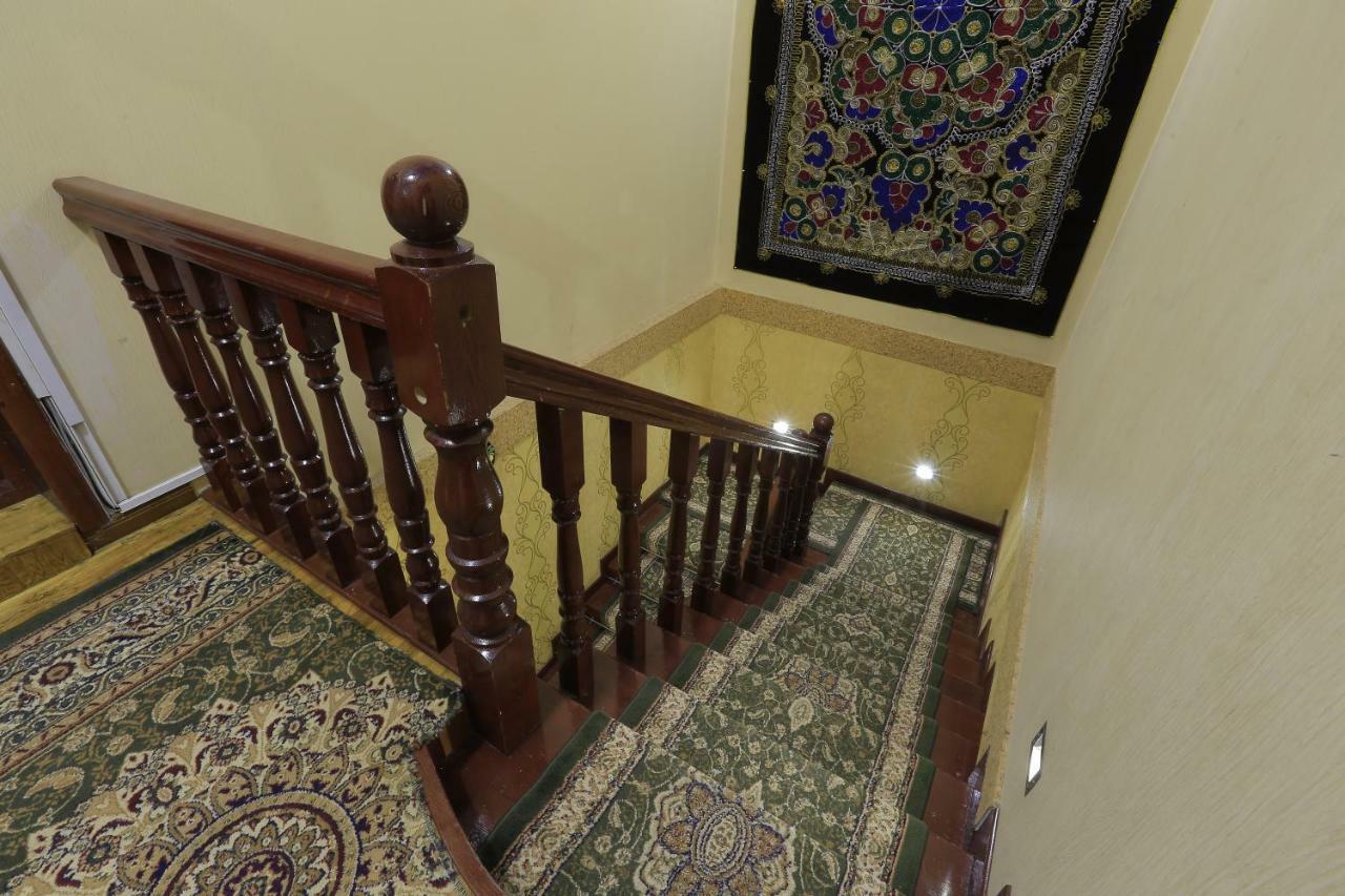 Yellow Hostel Duszanbe Zewnętrze zdjęcie