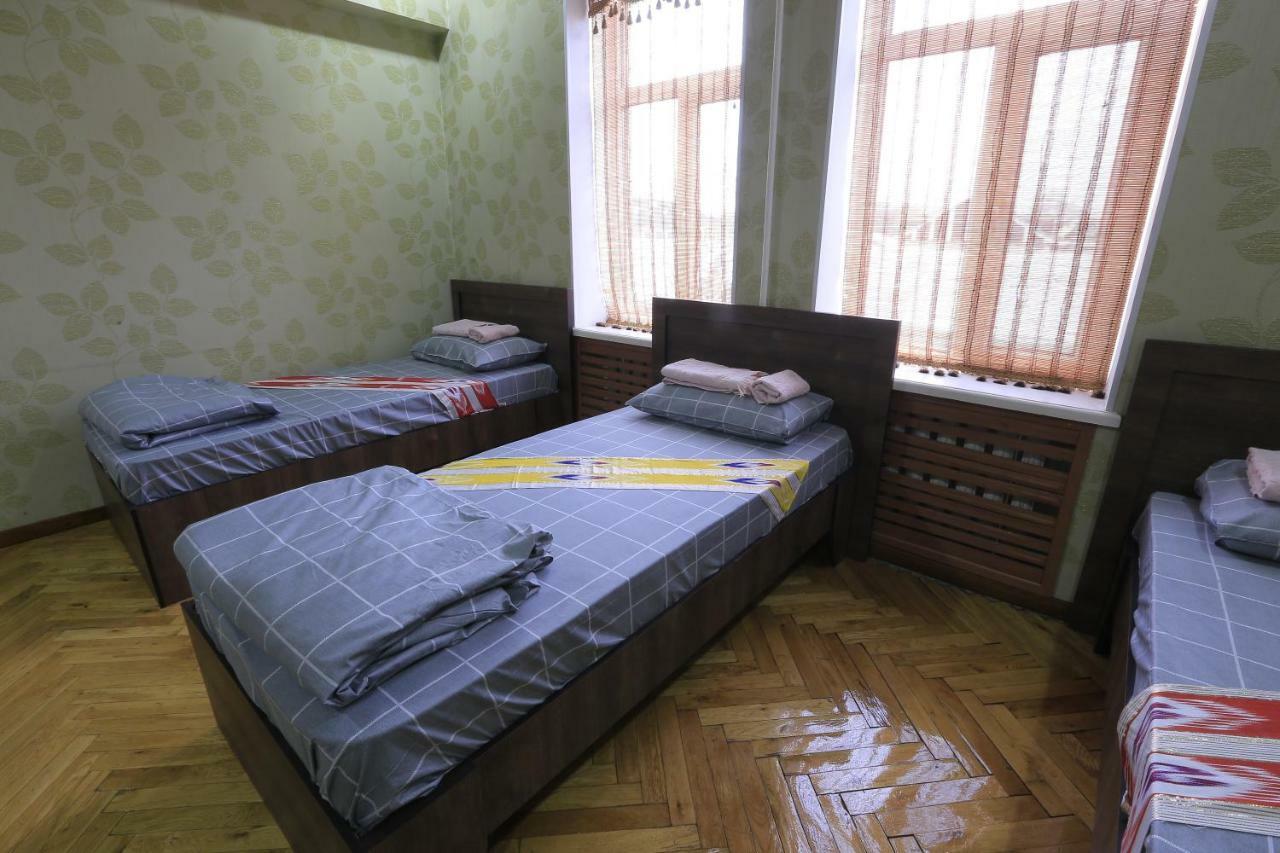 Yellow Hostel Duszanbe Zewnętrze zdjęcie