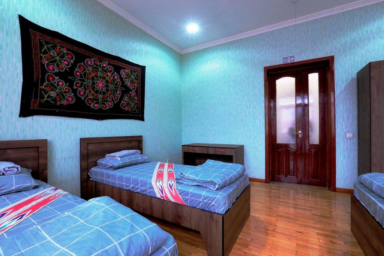 Yellow Hostel Duszanbe Zewnętrze zdjęcie