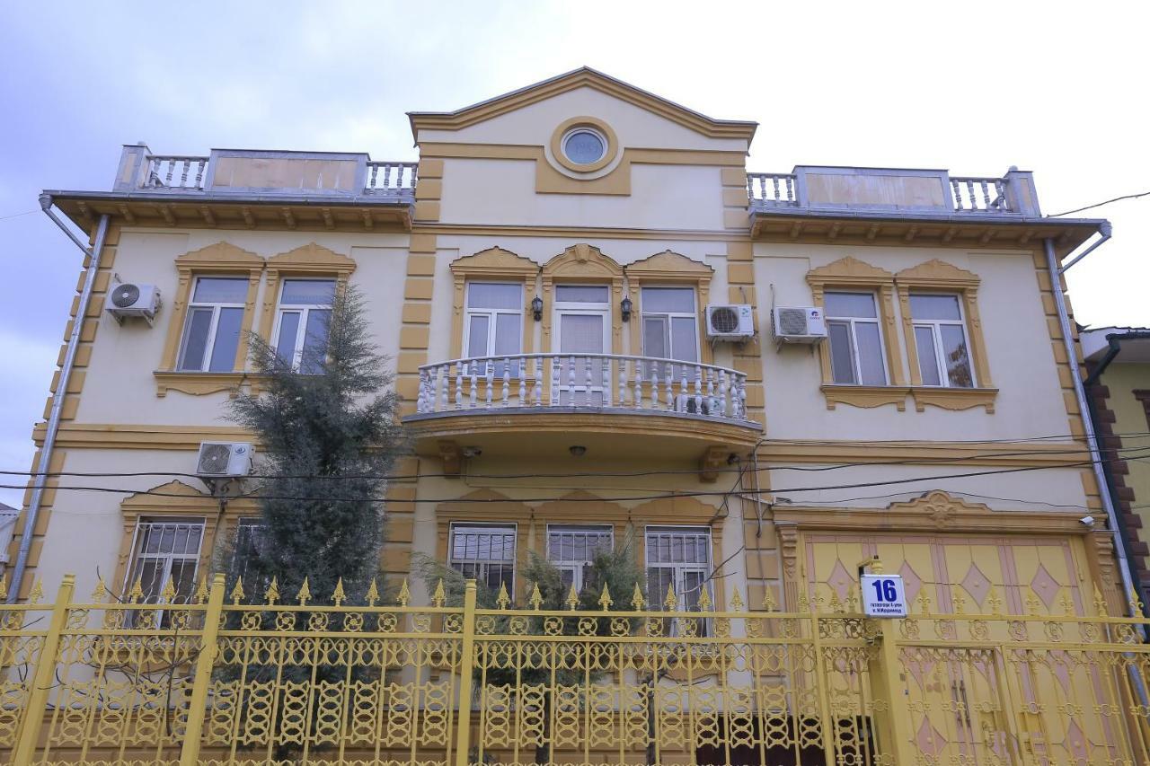 Yellow Hostel Duszanbe Zewnętrze zdjęcie