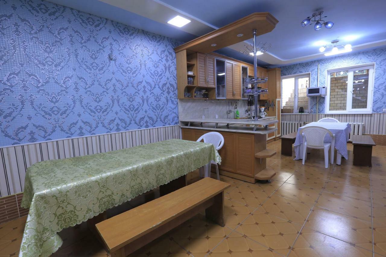 Yellow Hostel Duszanbe Zewnętrze zdjęcie
