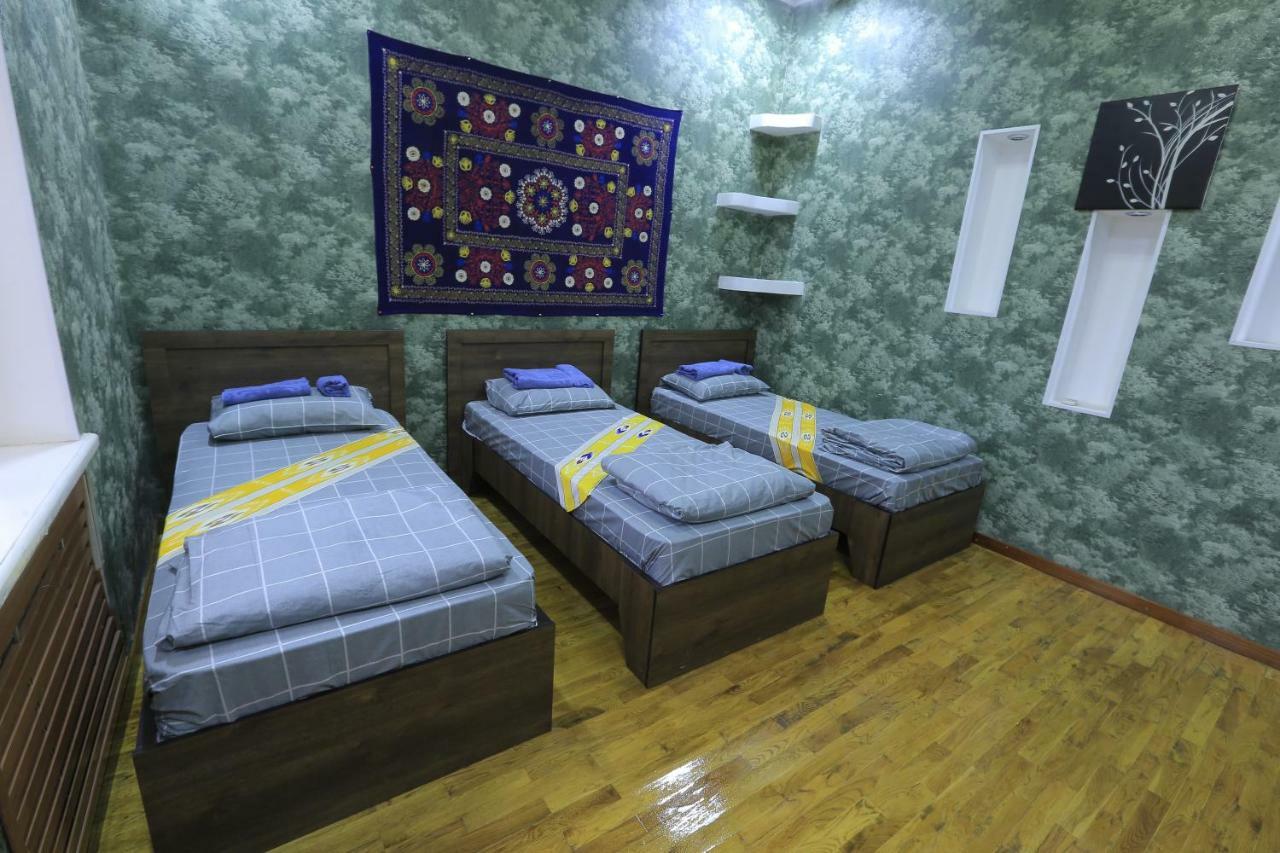 Yellow Hostel Duszanbe Zewnętrze zdjęcie